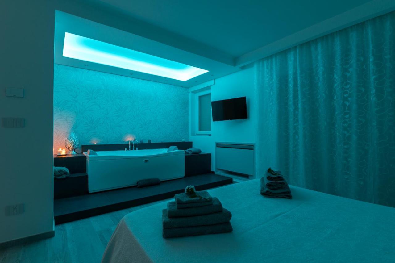 Dimora Alighieri Apartment กาโรวิญโญ ภายนอก รูปภาพ